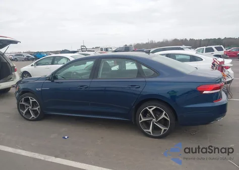 2020 Volkswagen Passat 2.0T R-Line из США, поврежденный, VIN 1VWMA7A33LC026012